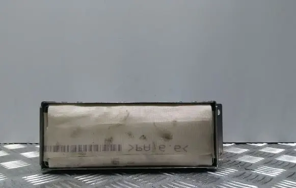 Volkswagen PASSAT B5.5 Passenger airbag 3B0880204E