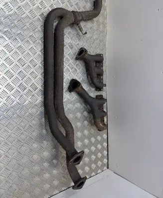 BMW 3 E36 Exhaust manifold 1740730 1740731