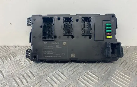 BMW 3 F30 F35 F31 Central body control module 9329701 61359329701 A2C30450115