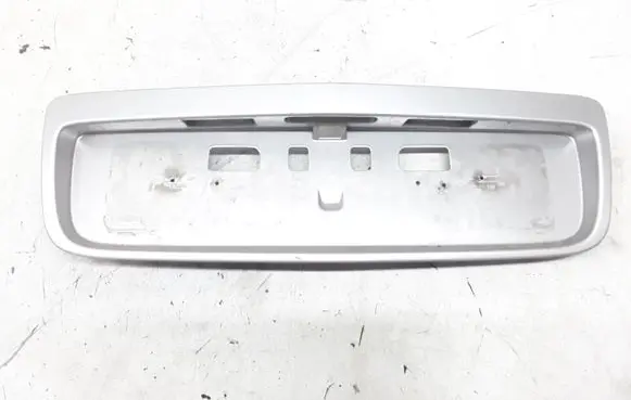 Nissan Primera Tailgate trim 84810AU300