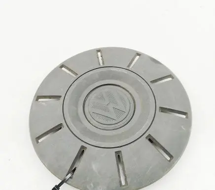 Volkswagen Transporter - Caravelle T6 R20 wheel hub/cap/trim 7E0601151B 7E0601151C