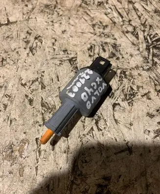 Volvo XC40 Sensor 32212362