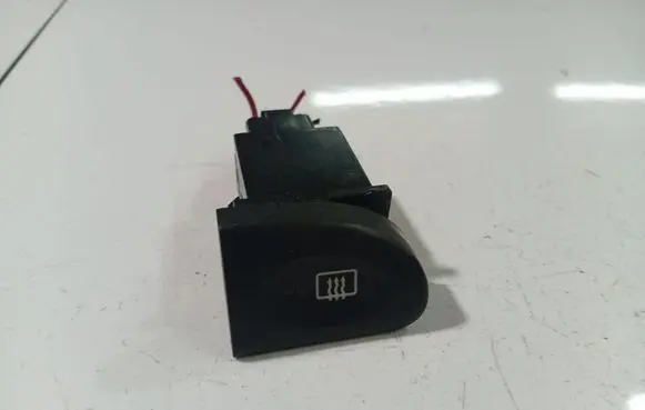 Hyundai Lantra II Windscreen/window heater switch 93710