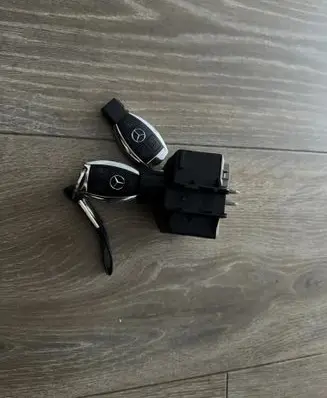 Mercedes-Benz GLA W156 X156 Ignition key/card A2469054702
