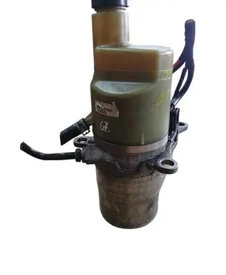 Volvo S40 Power steering pump 5N513K514CA