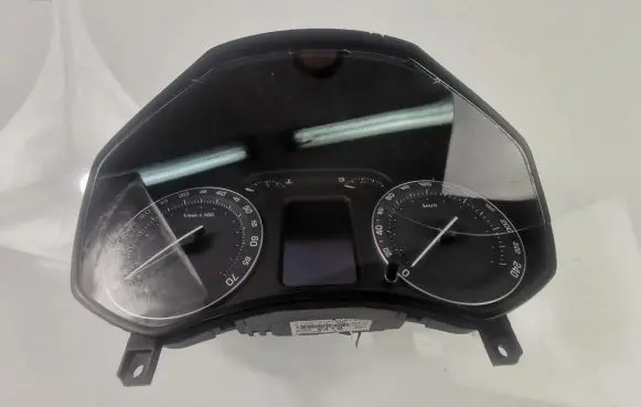Skoda Octavia Mk2 (1Z) Speedometer (instrument cluster) 1Z0920841B