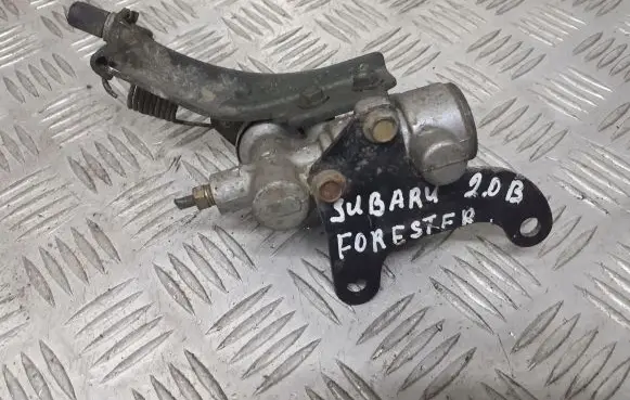 Subaru Forester SH Clutch slave cylinder 