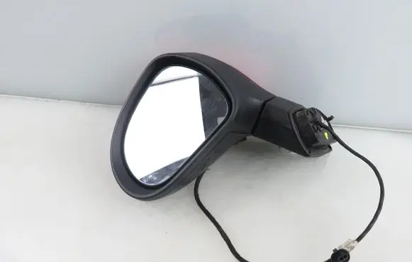 Peugeot 207 Front door electric wing mirror 