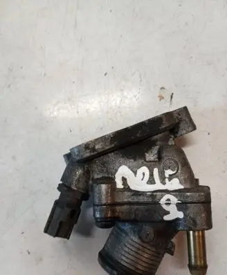 Volvo XC90 Thermostat/thermostat housing 30777476