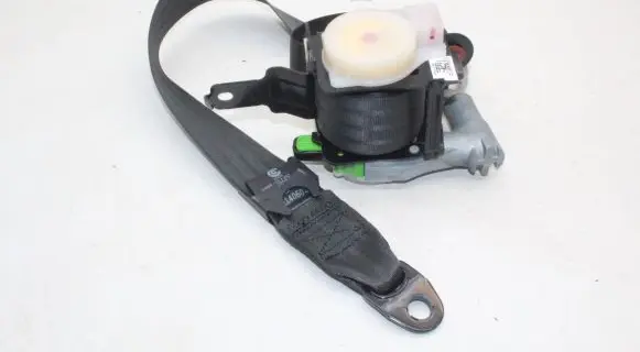 KIA Optima Front seatbelt 888102T40087