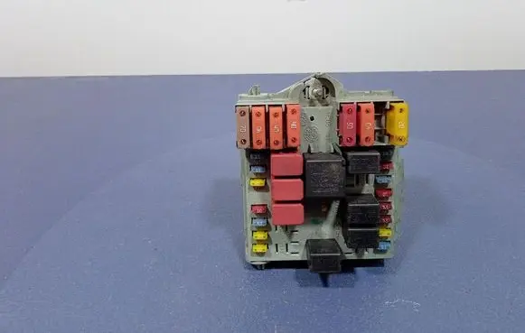 Alfa Romeo 159 Fuse box set 50508214