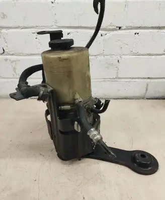 Opel Signum Power steering pump