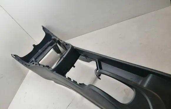 Toyota Yaris Other center console (tunnel) element 589100D290 589110D340 107058A0