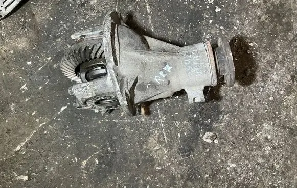 Suzuki Vitara (ET/TA) Rear differential