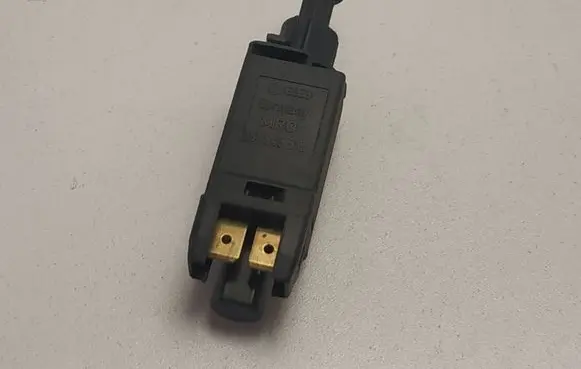 Volkswagen Golf III Brake pedal sensor switch 191945515