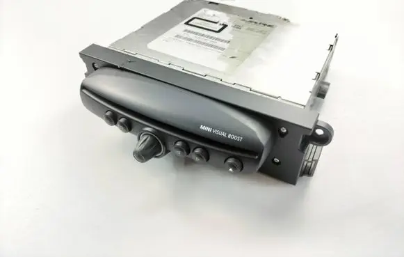 Radio/CD/DVD/GPS head unit