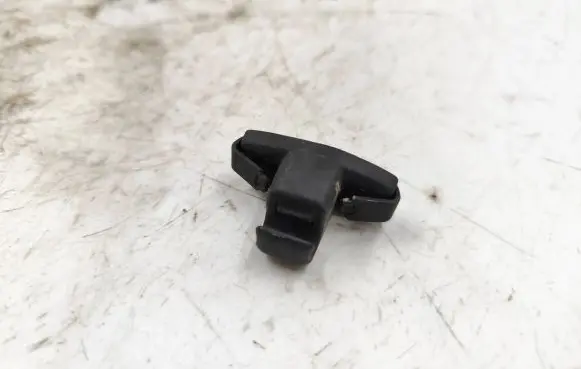 BMW 3 E46 Sun visor clip/hook/bracket 