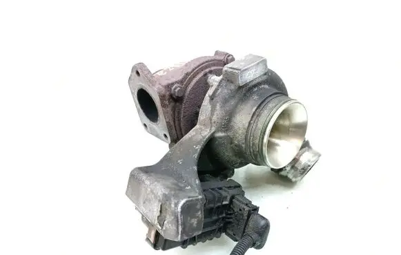 BMW 1 E81 E87 Turbo 7810189