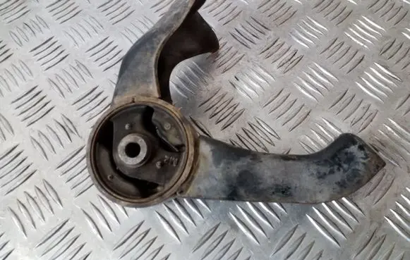 Mitsubishi ASX Gearbox mount MN184059