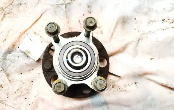 Honda Civic Rear wheel hub