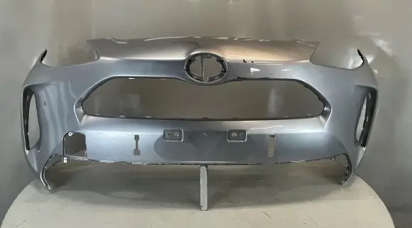 Toyota Yaris Front bumper 521190DC20 521190DC30