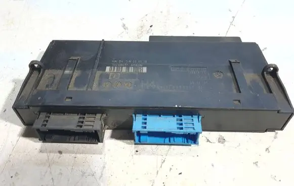 BMW 3 E90 E91 Comfort/convenience module 10681810 6983307