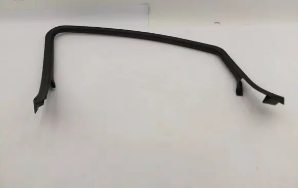 Opel Astra J Front door window/glass frame 13264851