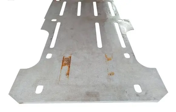 Trunk/boot floor carpet liner