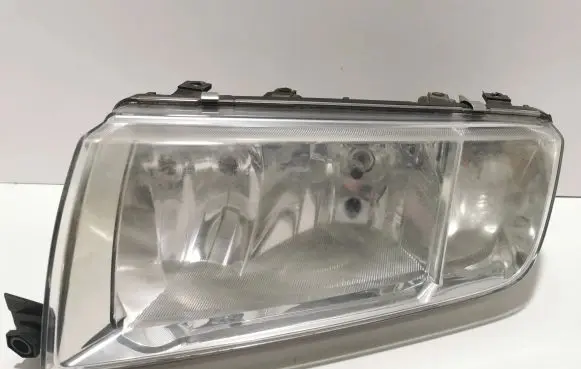 Skoda Fabia Mk1 (6Y) Headlight/headlamp 6Y1941016Q 1EB246018 01611