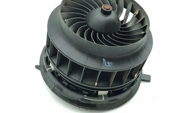 Mercedes-Benz GLC AMG Heater fan/blower 0130309006 T83472B GBA135VCW