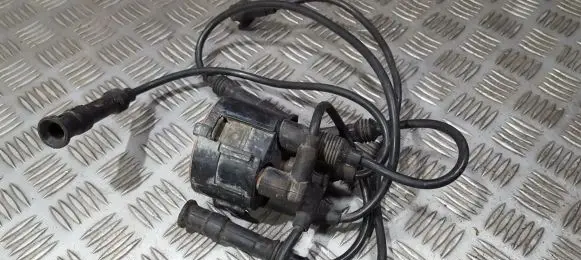 Volkswagen Golf III Spark distributor cap 0290004019