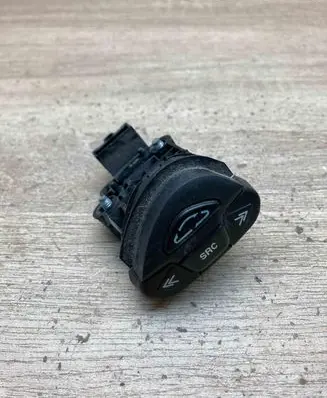 Nissan Almera N16 Other switches/knobs/shifts 54355381P1