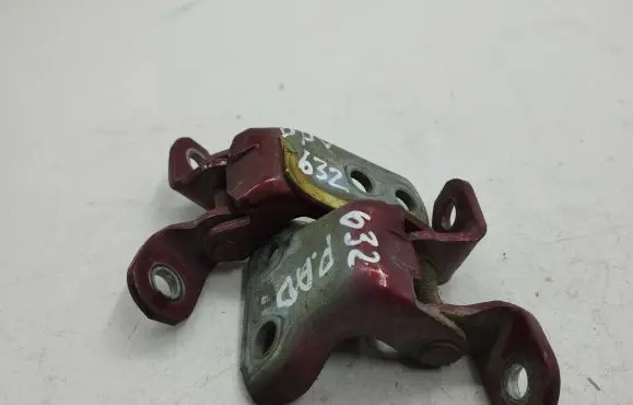 Toyota Prius (XW20) Front door hinge set 