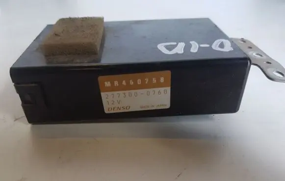 Mitsubishi Pajero Climate control unit MR460758 2773000760