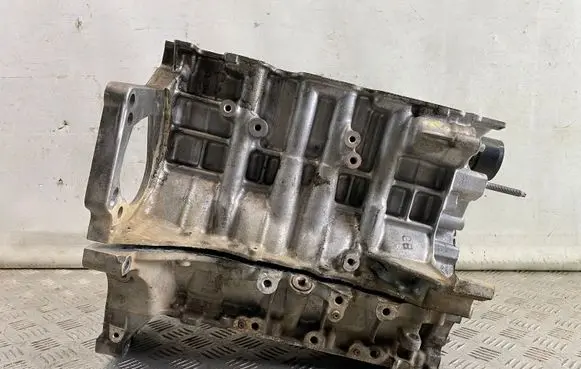 Citroen Berlingo Engine block 9685737310