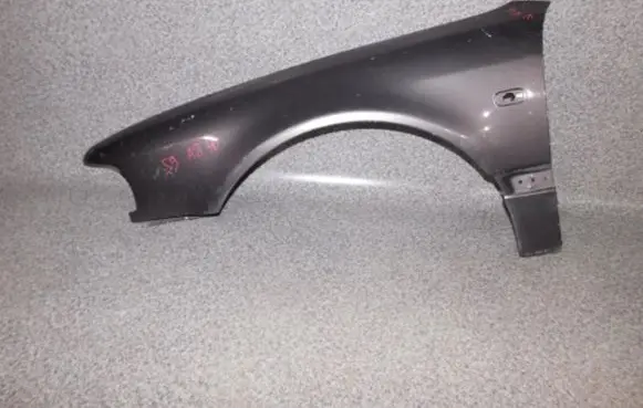 Audi A8 S8 D2 4D Fender