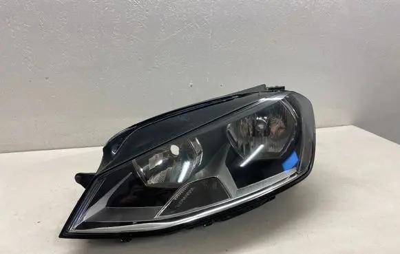 Volkswagen Golf VII Headlight/headlamp 5G1941005 90023345 X591WZ215HB