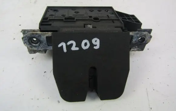 Opel Vectra C Tailgate/trunk/boot lock/catch/latch 