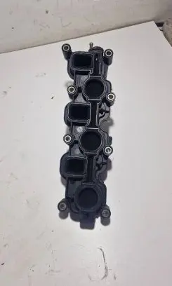 Audi Q7 4L Intake manifold 1038775S01