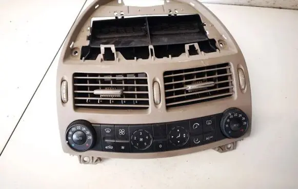 Mercedes-Benz E W211 Climate control unit 2118300085