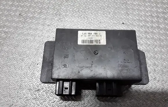 Volkswagen PASSAT B5 Comfort/convenience module 1J0959799J