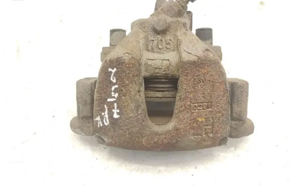 Mazda 5 Front brake caliper