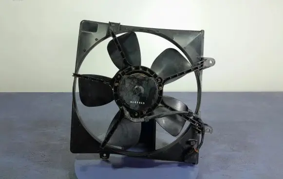 KIA Carnival Electric radiator cooling fan