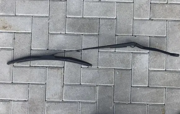 BMW X6 F16 Windshield/front glass wiper blade 