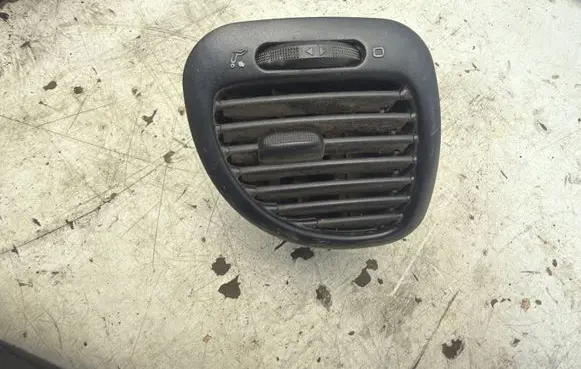 Volkswagen Sharan Dashboard side air vent grill/cover trim 7M1819704F