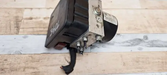 Opel Zafira B ABS Pump 13234911 10020602484