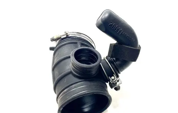 Nissan Murano Z50 Air intake hose/pipe CC002
