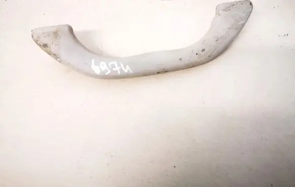 Volkswagen PASSAT B5 Front interior roof grab handle 3b0857607