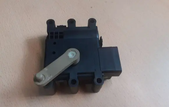 Mazda CX-7 Intake manifold valve actuator/motor 9W16P