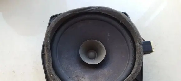 Mitsubishi Outlander Front door speaker mr301667 370717
